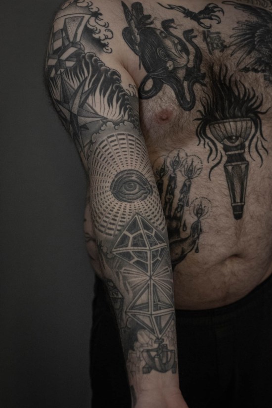 Thomas Hooper Tattooing fun with Jeff -24